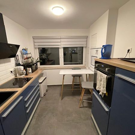 Aviators Guest House - Premium Room Strausberg Exteriör bild